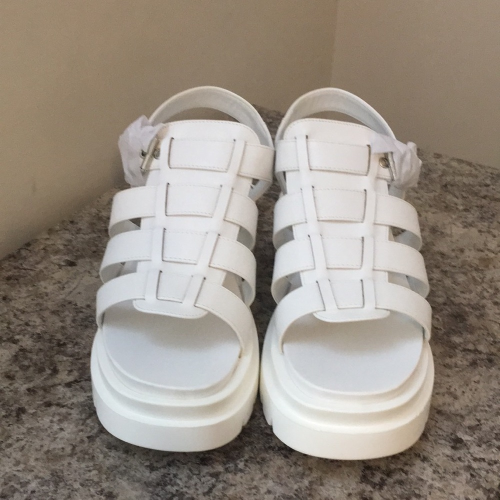 White Call It Spring Chunky Sandals - Picture 3 of 16